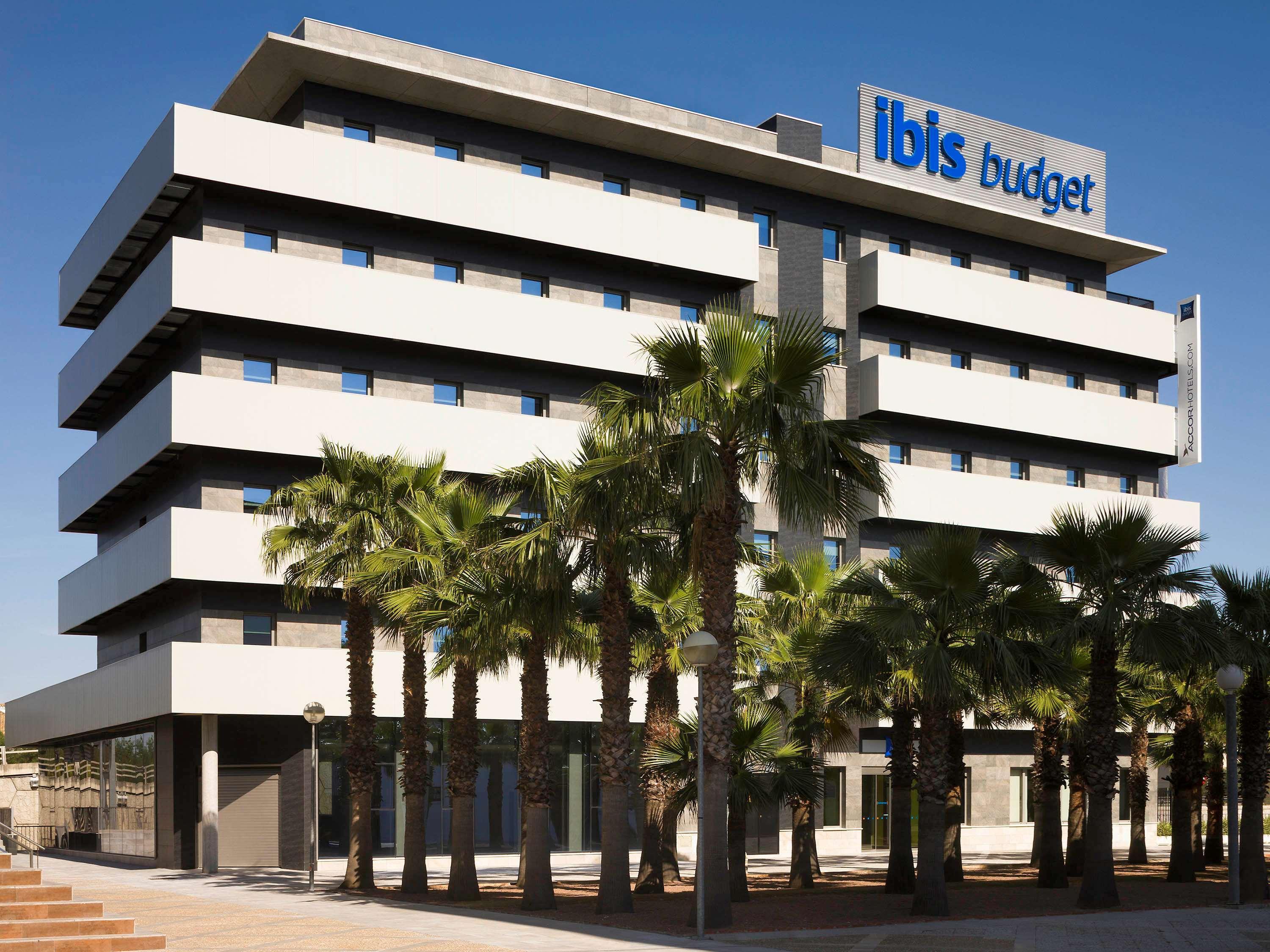Ibis Budget Sevilla Aeropuerto Exteriér fotografie
