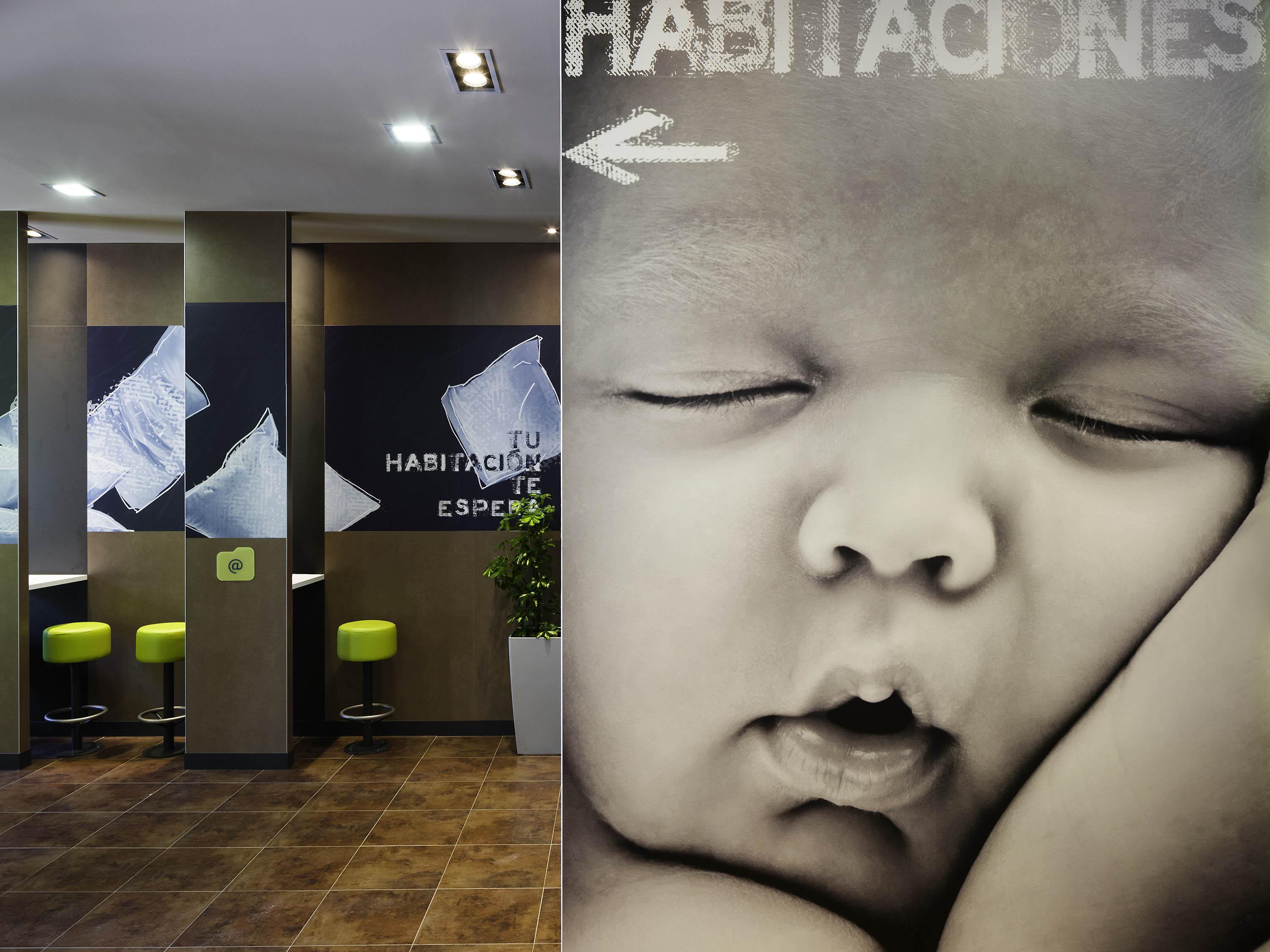 Ibis Budget Sevilla Aeropuerto Exteriér fotografie