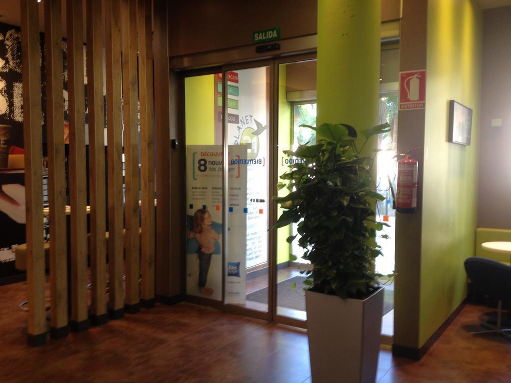 Ibis Budget Sevilla Aeropuerto Exteriér fotografie
